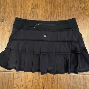 Lululemon tennis/athletic skirt